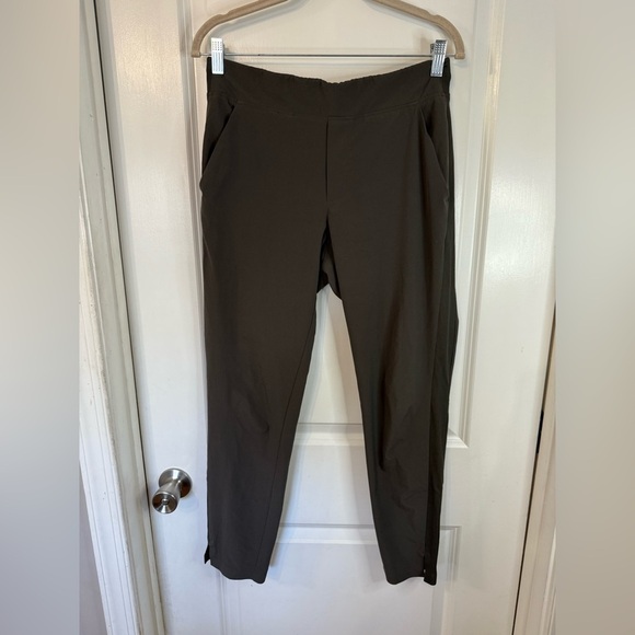 Athleta Women’s Dark Gray Brooklyn Mid-Rise Ankle Pants - Size 4 - Picture 1 of 10